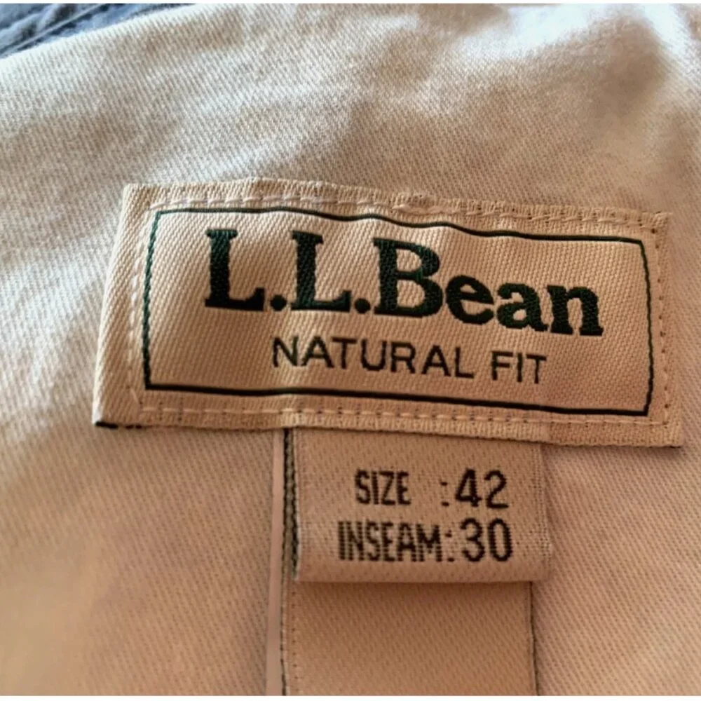 L.L.‎ Bean Natural Fit Men’s Jeans 42x30 Light Blue 100% Cotton Denim NWOT